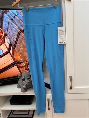 Lululemon Align Pockets HR SZ 6 28” Ocean Wave NWT💙💙💙